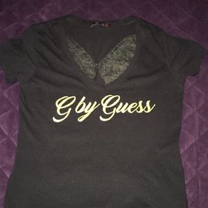 Guess v cut shirt